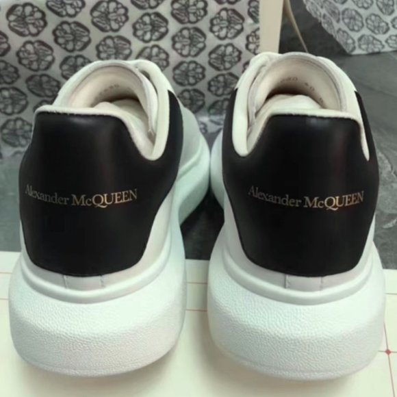 ✅Alexander McQueen fashion women casual shoes - Picture 7 of 8